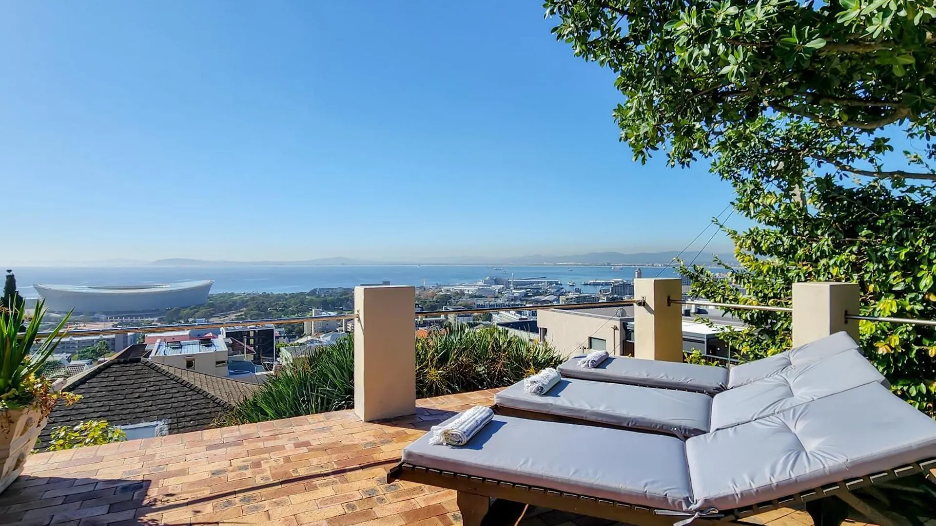 Bluegum Hill Guesthouse & Apartments Ciudad del Cabo